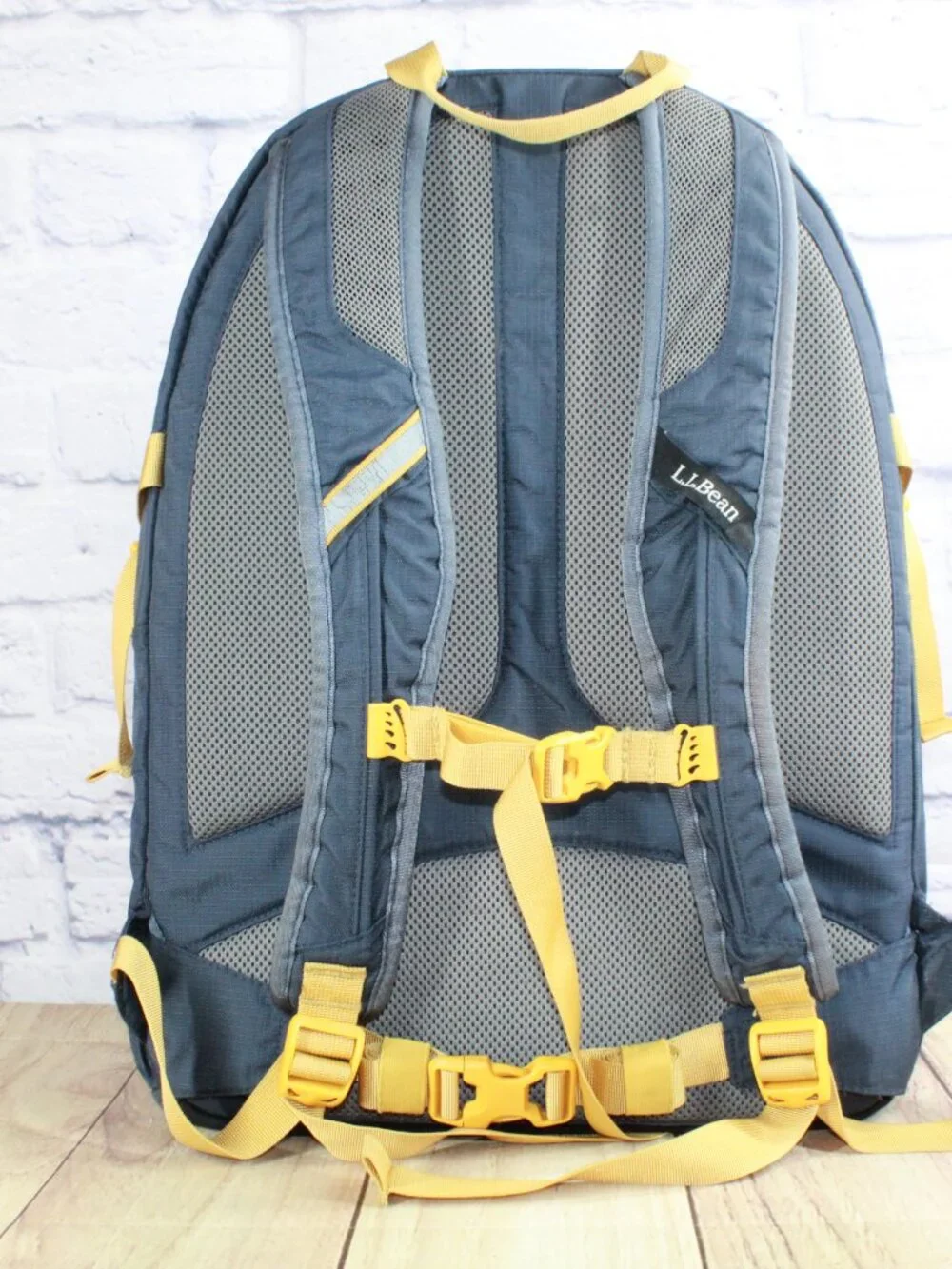 LL Bean Unisex Adult Navy Comfort Carry Portable Locker Pack 42L Hiking Backpack